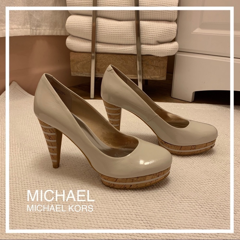 Michael MICHAEL KORS Off White Patent Leather Heel